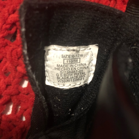 Old Navy baby boots - Picture 5 of 5